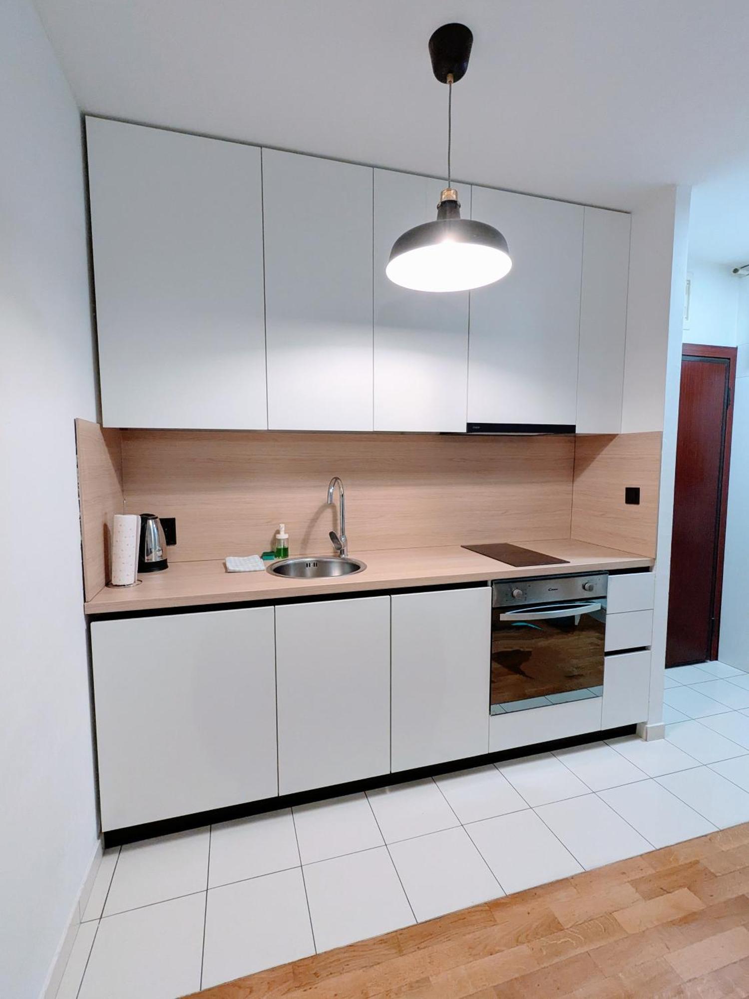 Doma-Lu Apartment-Near Airport And Highway- Free Parking Velika Mlaka Exteriör bild